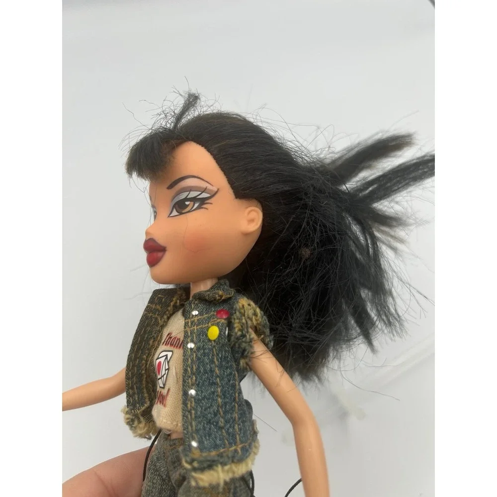 Bratz Stylin It Hippie chic Jade fashion doll